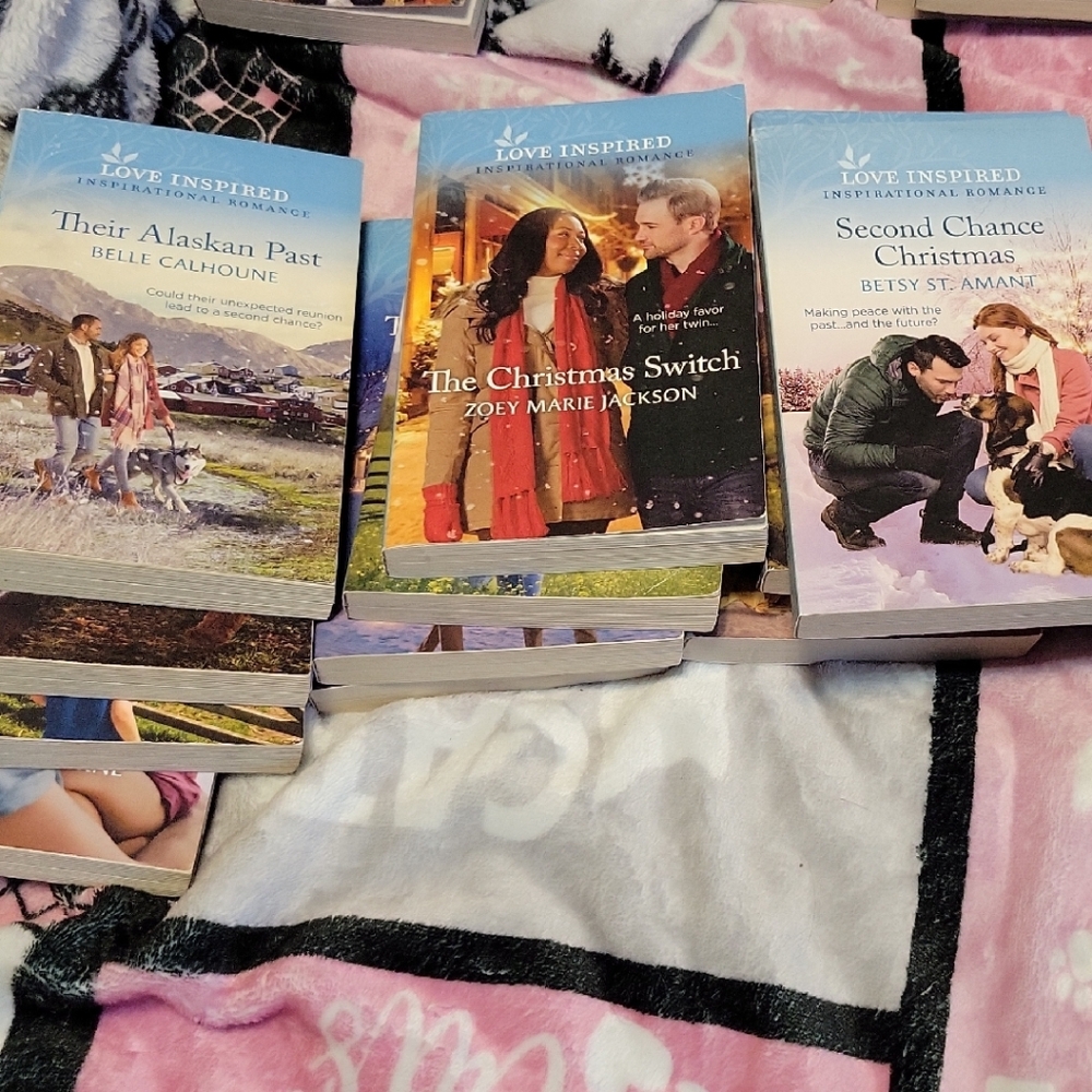 Romance Book Set - Multicolor - Picture 1 of 4